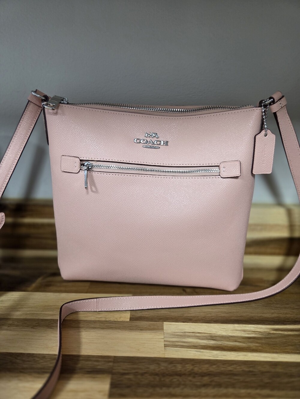 Coach Womans Pink Leather Pink